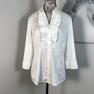 Chic White Ruffled Women's Blouse